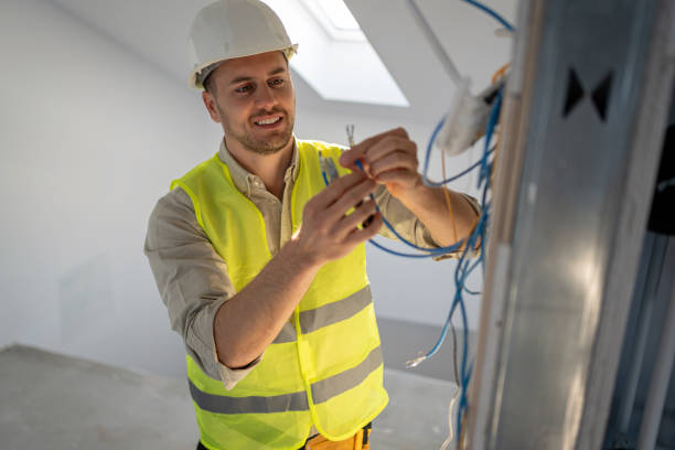 Best Local Electrician Companies  in Niverville, NY